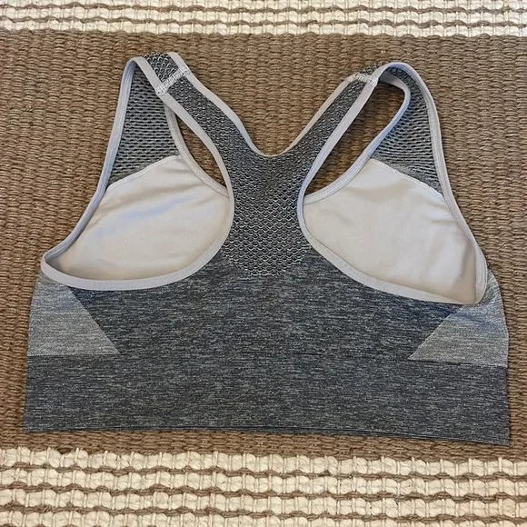 PINK Sports Bra! - Picture 2 of 2